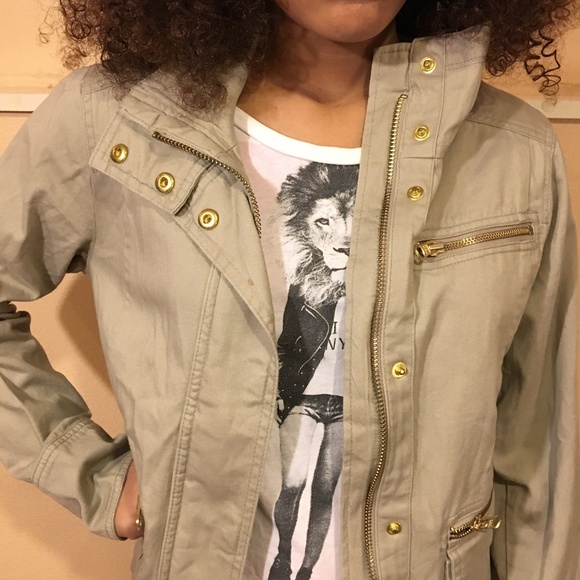 Lightweight Jacket - Picture 3 of 6